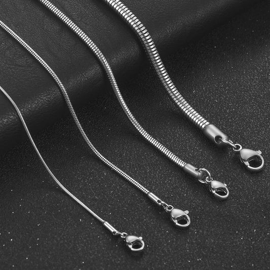 Silver Snake Chain Necklace - Dagger & Diamond