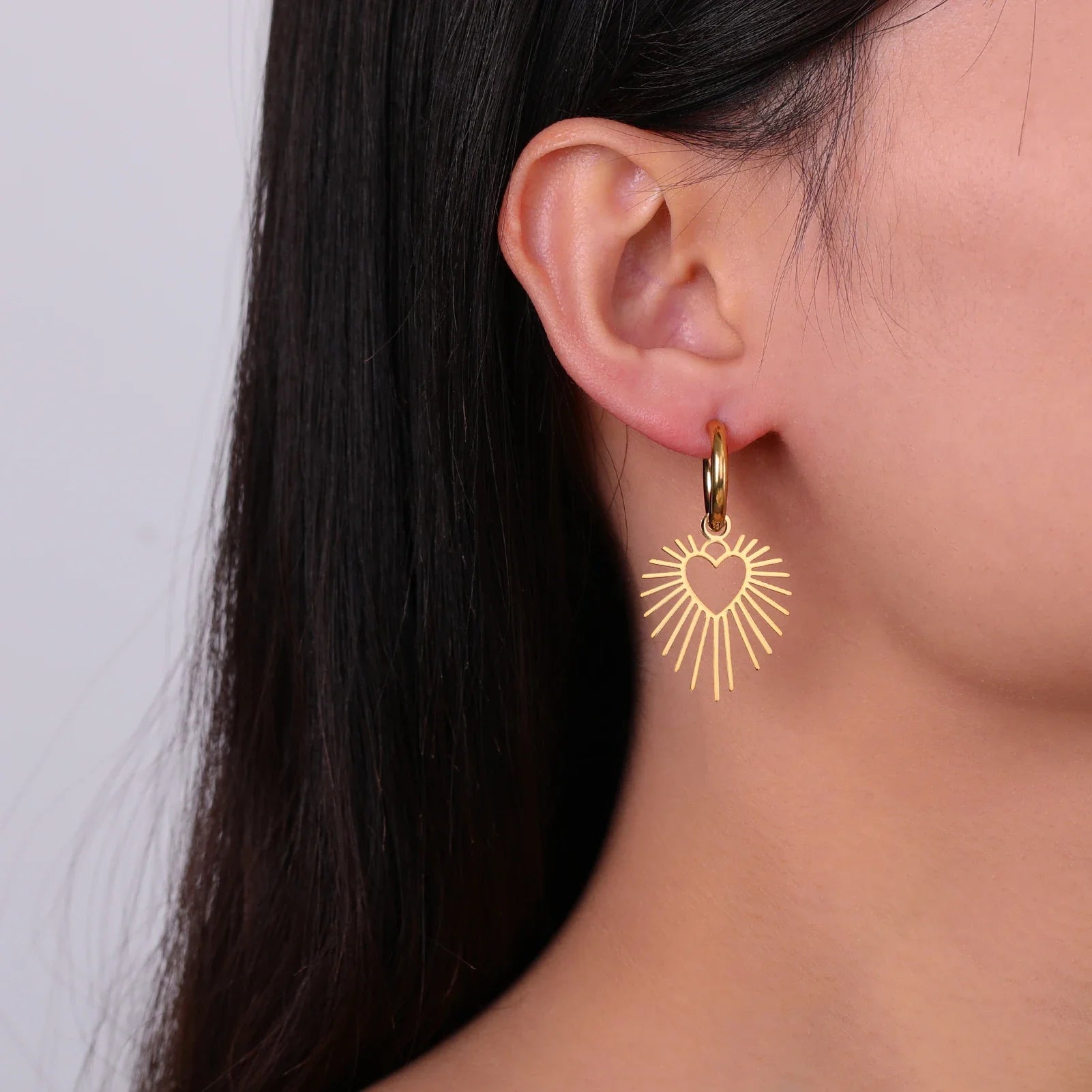 Heart Sun Drop Hoop Earrings - Dagger & Diamond