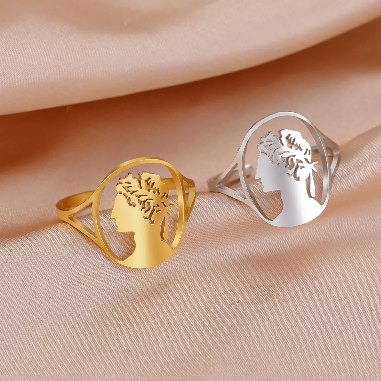 Caesar Head Adjustable Ring