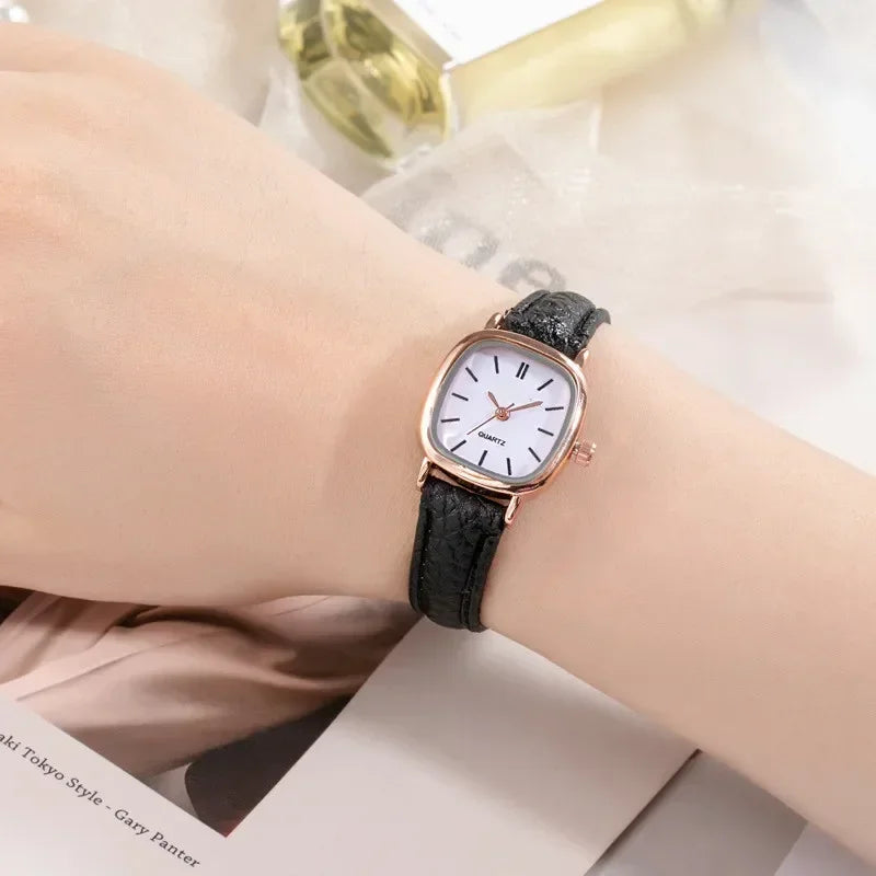 Ladies Casual Vintage Quartz Watch - Dagger & Diamond Rose black white