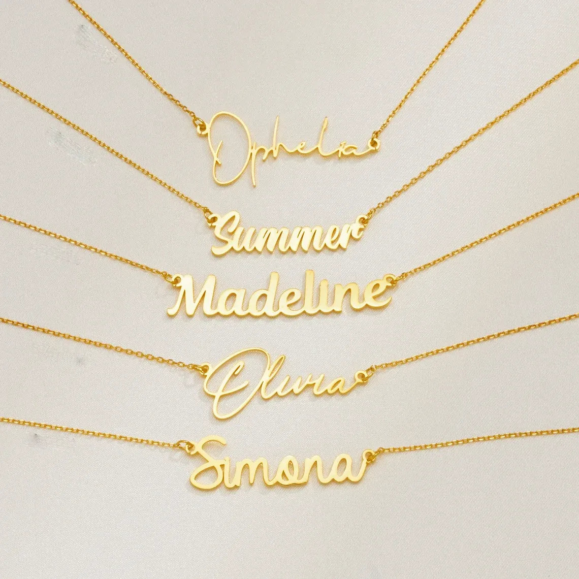 Custom Name Pendant Necklace - Dagger & Diamond