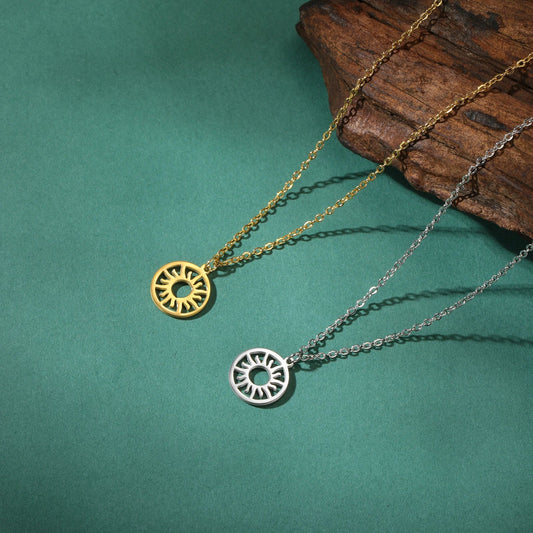 Sun Pendant O-Link Chain Necklace