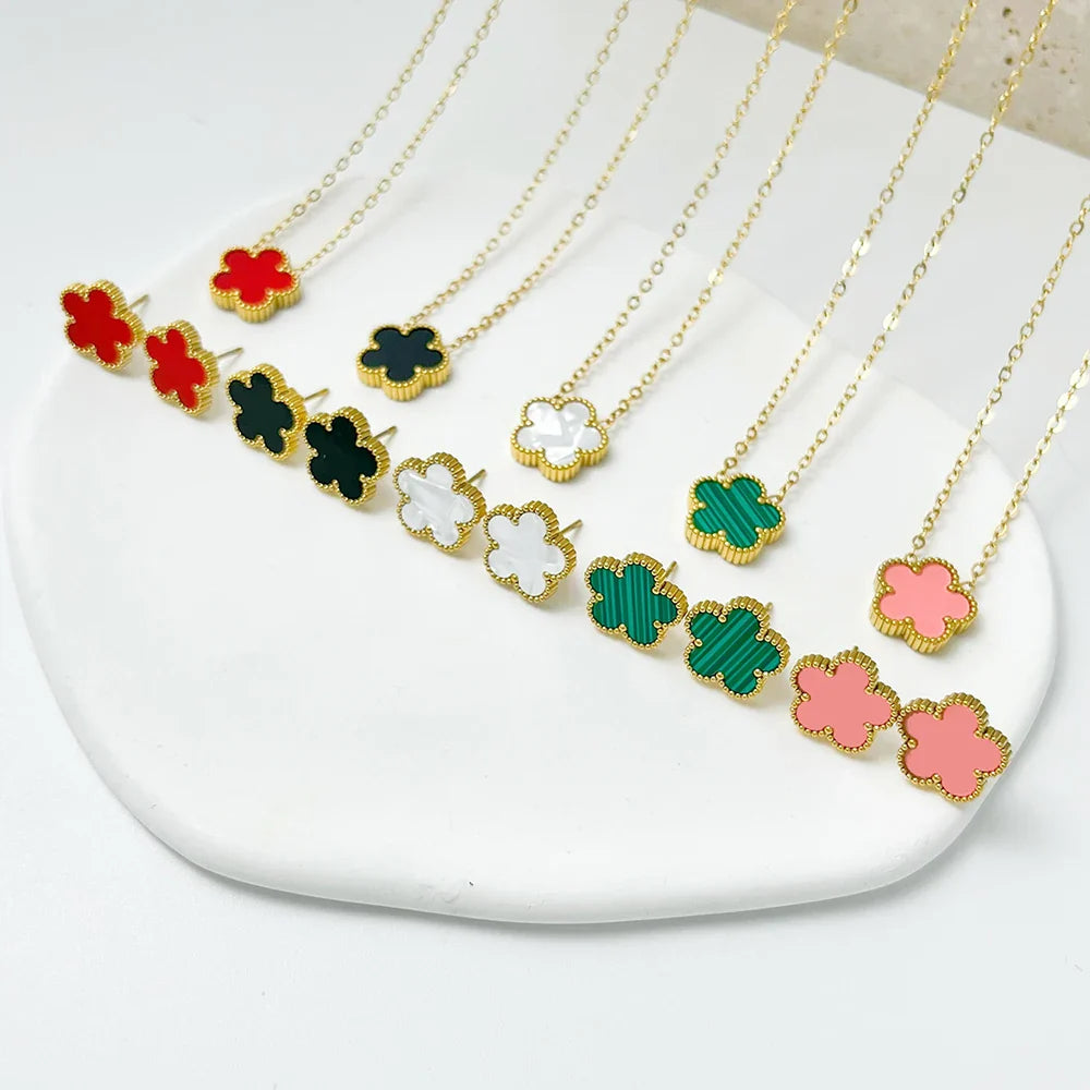 Luxury Flower Charm Pendant Necklace and Earrings Set