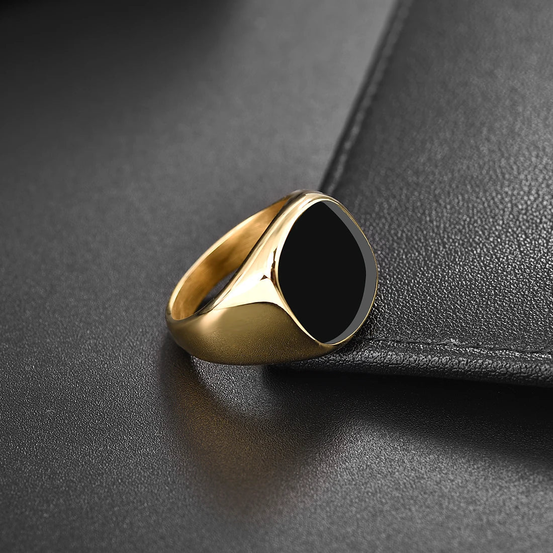 Classic Men's Black Onyx Signet Ring - Dagger & Diamond